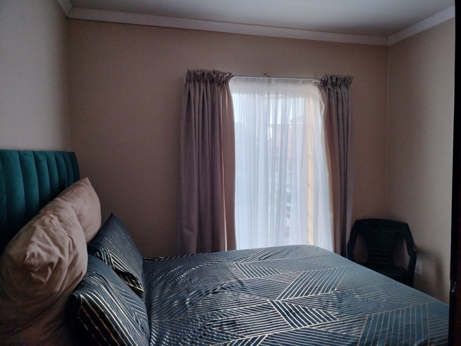 To Let 3 Bedroom Property for Rent in Waterval East North West